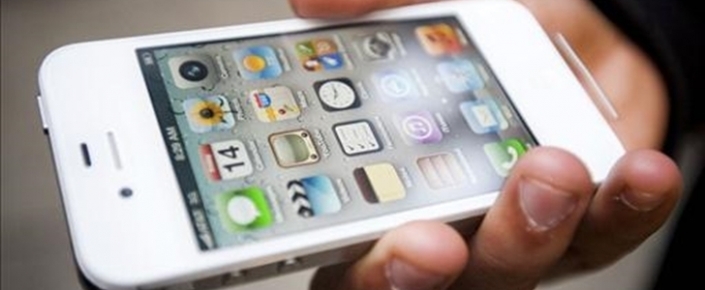 Apple Az Enerji Harcayan iPhone Ekranları Üzerinde Çalışıyor