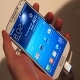 Yastık Altında Duran Galaxy S4 Yandı!