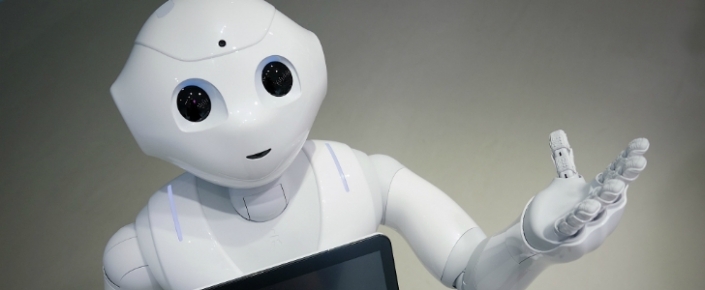 piyasaya-surulen-robot-ciktigi-gibi-tukendi-705x290.jpg