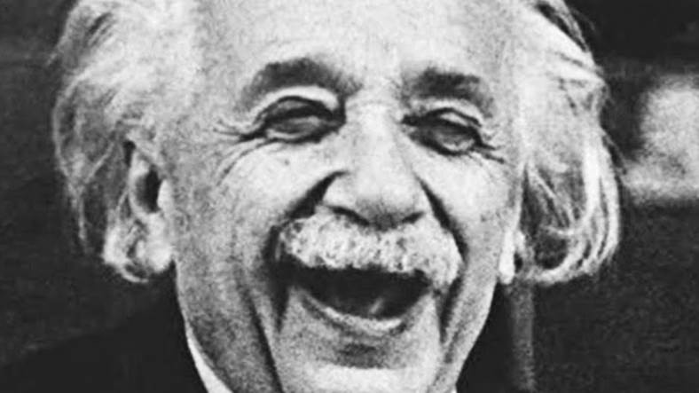 Evrendeki En Hafif Parçacıklar Bile Einstein'ın 113 Yıllık Teorisine Uyuyor