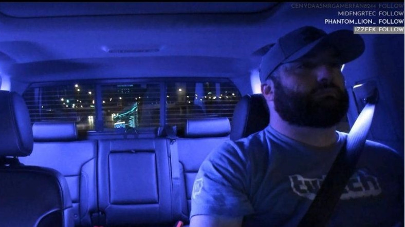 Bir Uber Sürücüsü Aracına Binen Yolcuların Rızasını Almadan Twitch'te Canlı