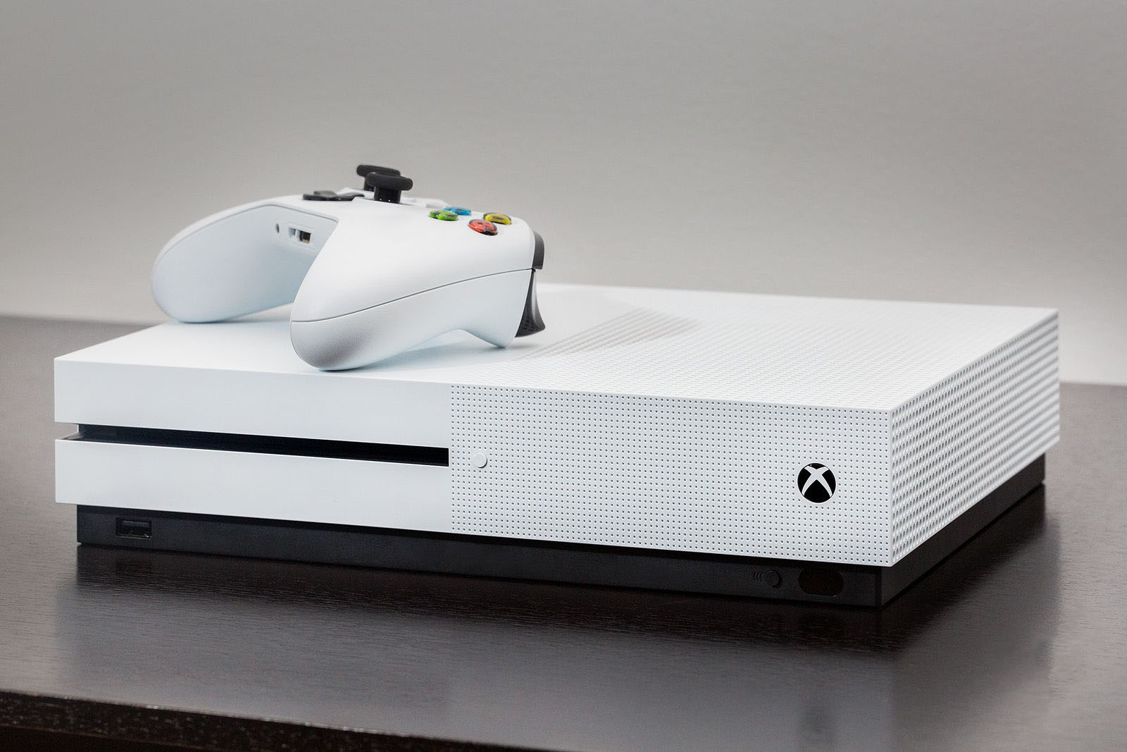 Сколько весит xbox one s