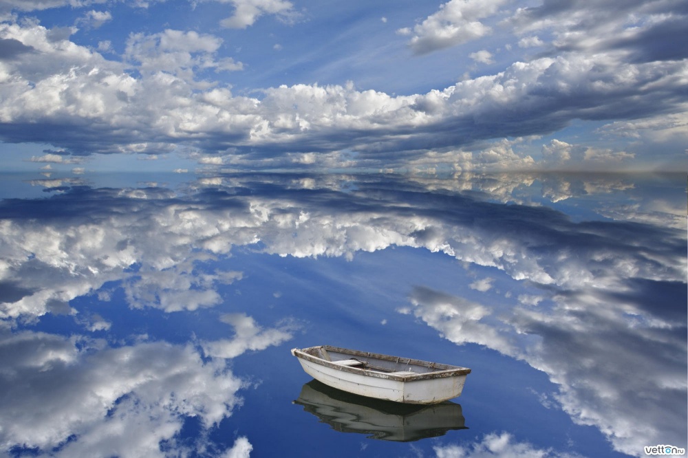 Gökyüzünün Salar de Uyuni Gölü'ne yansıması, Bolivya