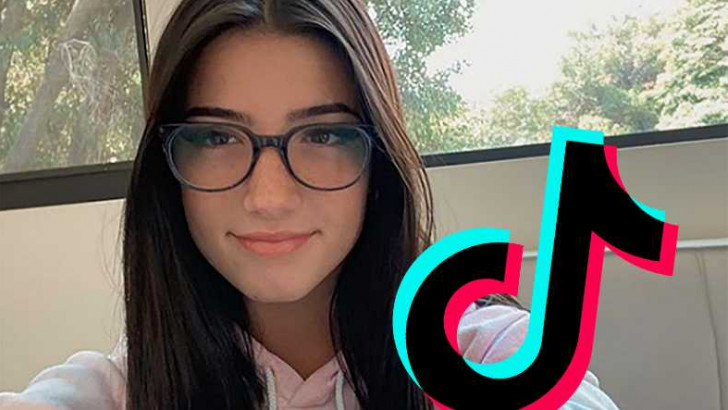 Charli D'Amelio, TikTok'un 100 Milyon Takipçiye Ulaşan İlk Kullanıcısı Oldu