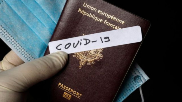 Yurt Dışı Uçuşları İçin "Dijital Sağlık Pasaportu" Üzerinde Çalışılıyor