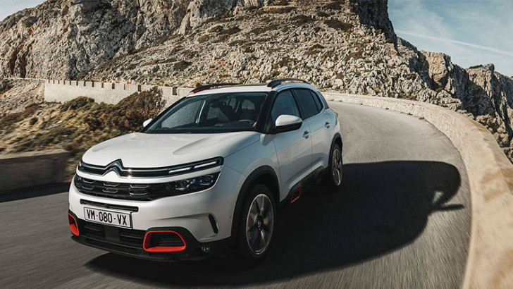 Karakteristik İç ve Dış Tasarımı ile Dikkat Çeken SUV: Citroën C5 Aircross'un Özellikleri ve Fiyat Listesi
