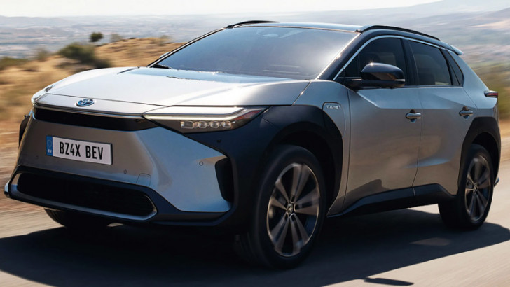 Elektrikli Toyota bZ4X, Rüyaları Süsleyen Tasarımı ve Özellikleriyle Tanıtıldı (Türkiye'ye de Gelecek)
