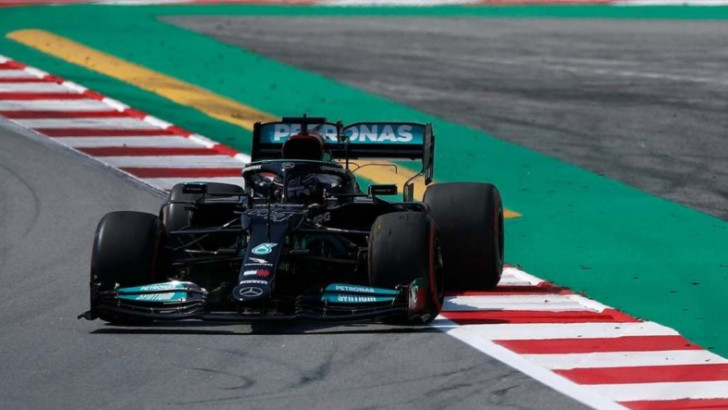 Formula 1'de İspanya GP'ye İlk Sıradan Başlayacak İsim Lewis Hamilton Oldu