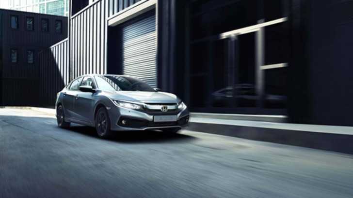 Honda Türkiye'den Arabaların Stoklandığını İddia Eden Görüntüler Hakkında Açıklama Geldi