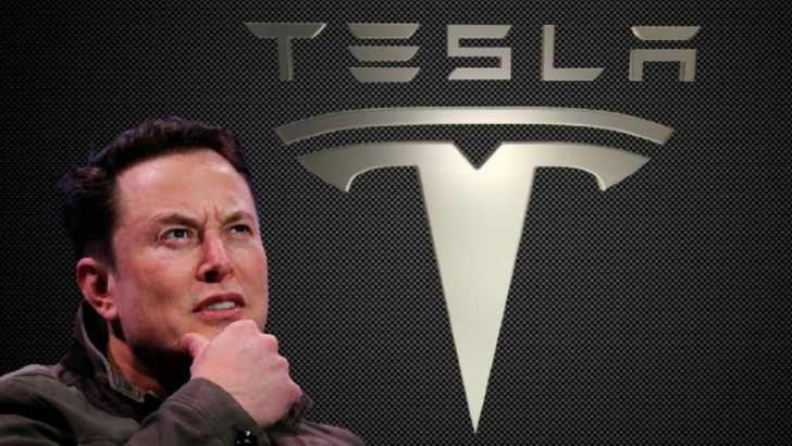 Çip Sıkıntısının Etkileri Giderek Büyüyor: Bazı Müşteriler, Tesla Araçlarında USB Bağlantı Noktalarının 'Eksik' Olduğunu Bildirdi