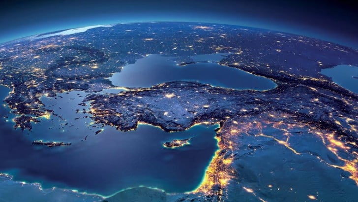 Yüksek Çözünürlüklü Dünya ve Türkiye Siyasi Haritası: Tüm Ülkelerin ve Şehirlerin İsimleri ile