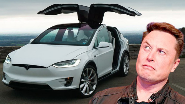 Tesla, Sürücüleri Tehlikeye Atacak Bir 'Hava Yastığı' Sorunu Sebebiyle Binlerce Model X'i Geri Çağırdı