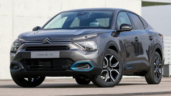 Karizmatik Crossover 'Citroen C4 X' Türkiye'de Satışa Sunuldu: İşte Fiyatı