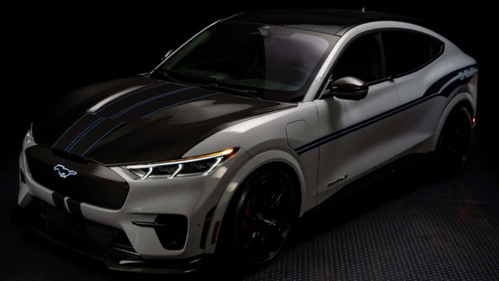 İlk Tam Elektrikli Shelby ile Tanışın: Karşınızda Shelby Mustang Mach-E GT!