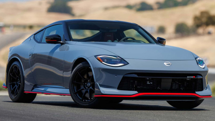 2024 Nissan Z Nismo Tanıtıldı: Yine de Bir 350Z Değil!
