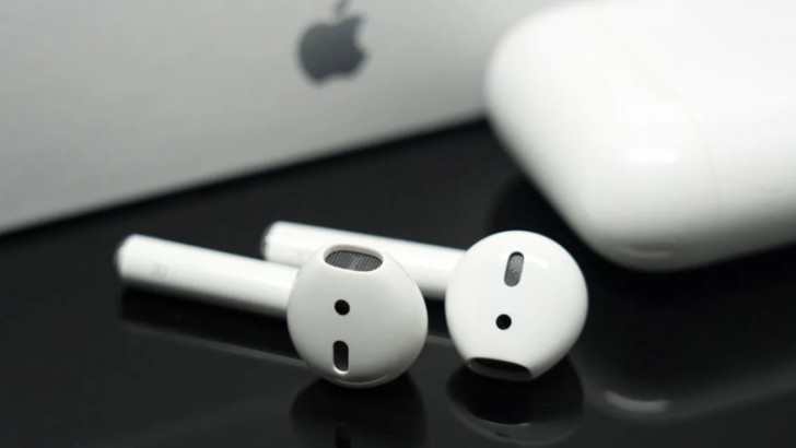 Apple'dan Bu Yıl Uygun Fiyatlı Kulaklık Gelebilir: AirPods Lite