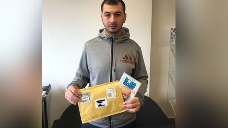 Bitcoin Madencisi Sipariş Eden Adama Büyük Şok: Kutudan DVD Çıktı!