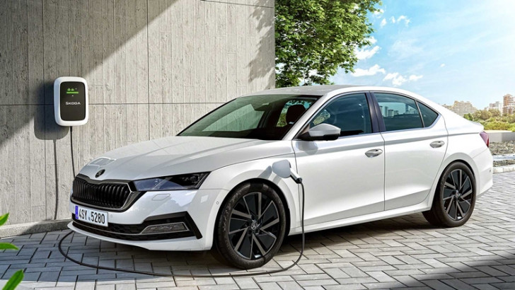 Etkileyici Tasarımıyla Dikkat Çeken 2020 Skoda Octavia Tanıtıldı