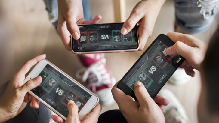 Arkadaslarla Oynanabilen Multiplayer Telefon Oyunlari 2020