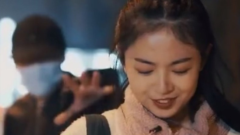 Çin'de Cinsel Ayrımcılığı Korkunç Boyutlara Taşıyan 'Mendil' Reklamı Tepki Topladı [Video]