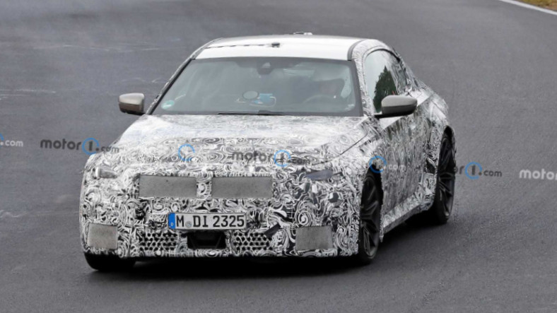 2023te Çıkması Beklenen Yeni BMW M2 Competition, Nürburgringde Görüntülendi