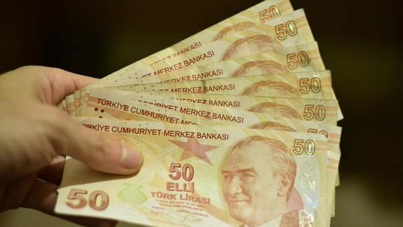 100 TL ve 50 TLlik Banknotlar Yenilendi: İşte Çoğunuzun Farkına Bile Varmayacağı Değişiklik