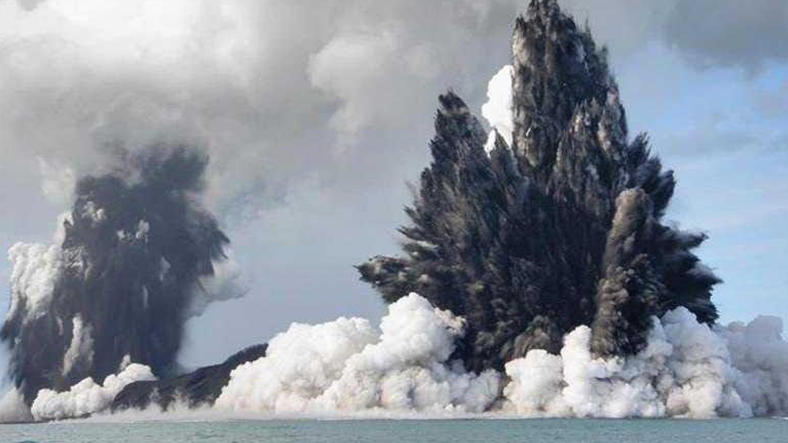 Etkisi Tüm Dünyayı Saran Tonganın, Yüzyılın En Büyük Volkan Patlaması Olduğu Açıklandı [Video]