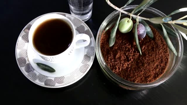 Türk Bilim İnsanları, Zeytin Çekirdeğinden Kahve Üretti (Hem Daha Ucuz Hem de Kafeinsiz)