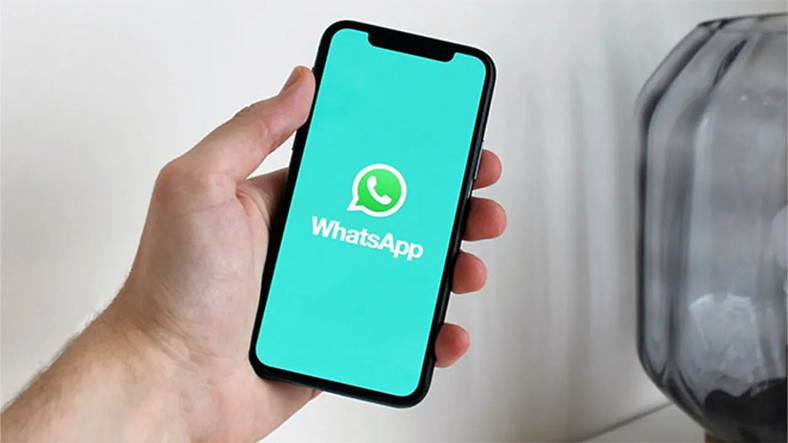 WhatsAppla Vedalaşacak iPhonelar Belli Oldu: Eski iOS Sürümlerini Kullananlara Kötü Haber