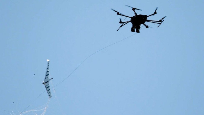 Katar'da Düzenlenecek Dünya Kupasında Güvenliği Dronelar Sağlayacak: Kaçak Dronelar Bile Yakalanacak (Video)