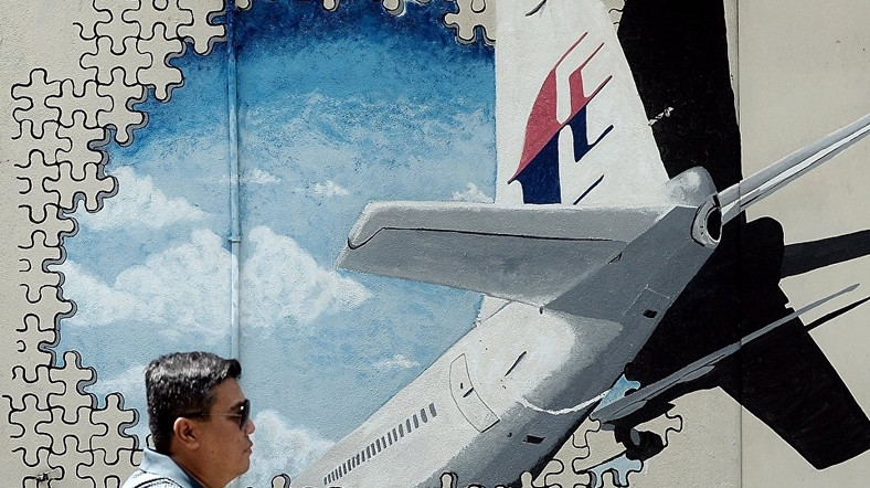 Sırra Kadem Basan 'MH370' Sefer Sayılı Malezya Uçağının Dizisi Çekiliyor