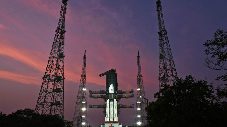 Hindistan'ın En Güçlü Roketi GSLV Mark III Başarıyla Test Edildi