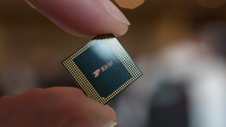 Huawei Mate 30 7 nm Üretime Sahip Kirin 985'i Kullanan