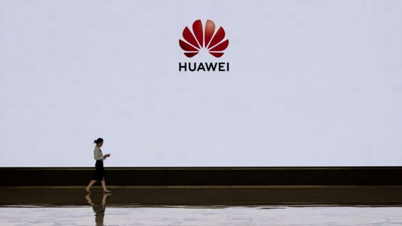Küçülme Başladı Huawei Fabrikalarından Birinde Üretimi Durdurdu