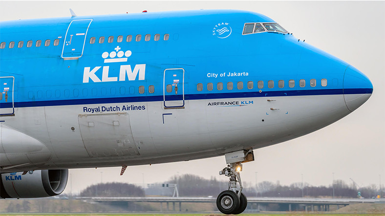 Havayolu Şirketi KLM Yolcu Koltuklarının Ölüm Oranlarını Karşılaştırdığı Tweet İçin