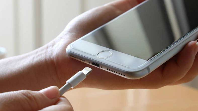 iPhone 11 Modellerinin Üçünde de USB-C Bulunmayacak