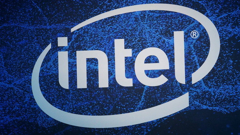 Intel, 10. Nesil Comet Lake İşlemcilerini Tanıttı