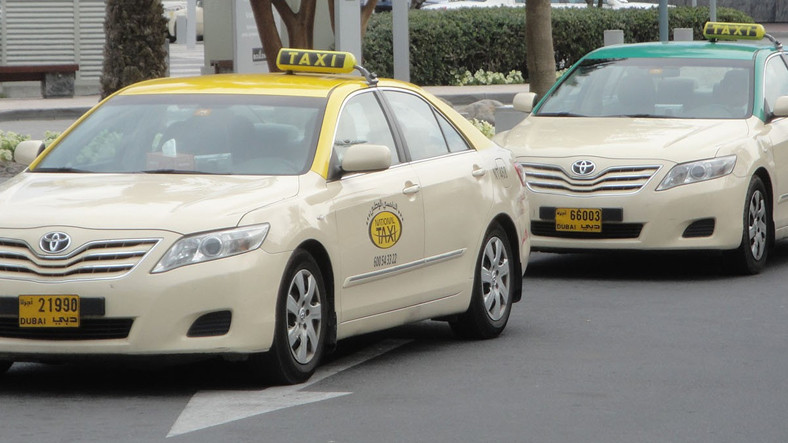 Dünyanın Wi-Fi Destekli İlk Sarı Taksileri Dubai'de
