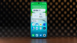 vivo'nun 3 Hoparlörlü Telefonu Y300, Lansmana Günler Kala İfşa Oldu: İşte Özellikleri ve Tahminî Fiyatı