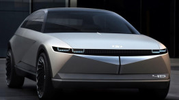 Hyundai, Geçmiş Modellerinden Esinlenerek Tasarladığı Elektrikli Aracını Tanıttı
